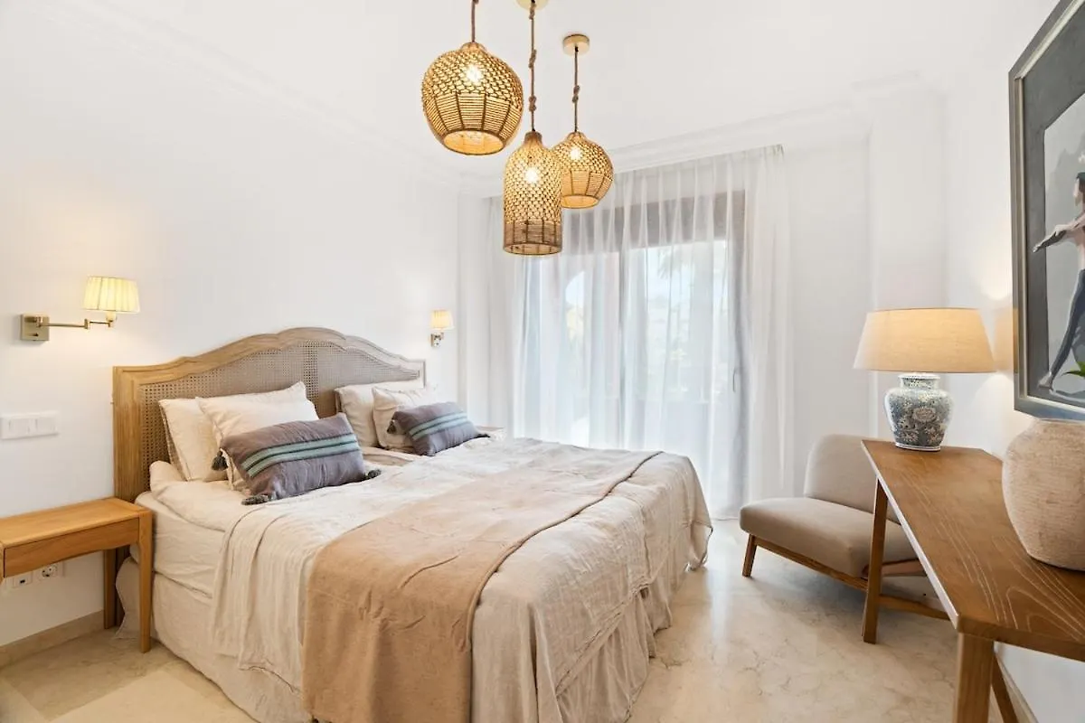 Napoles In Vasari Resort Marbella 0*,